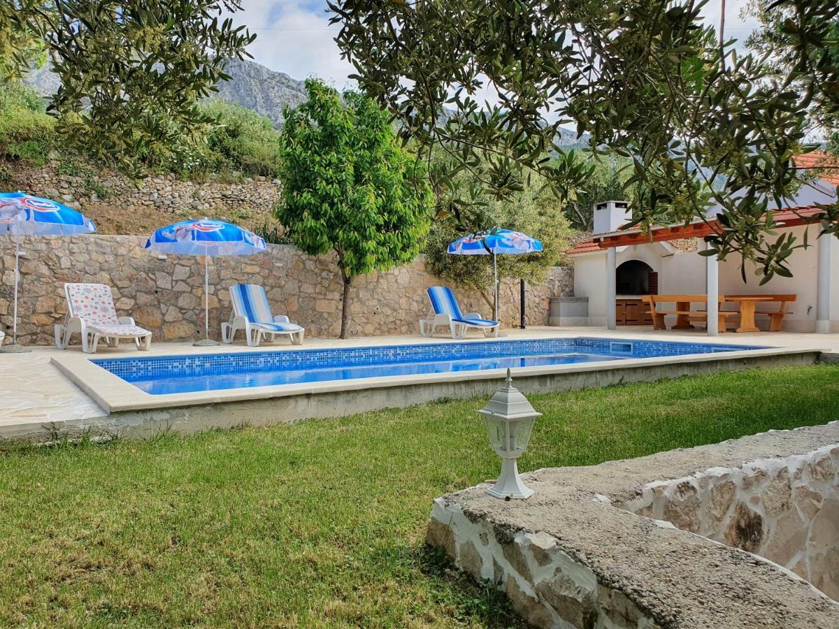 Holiday Home Kastela Village Екстер'єр фото