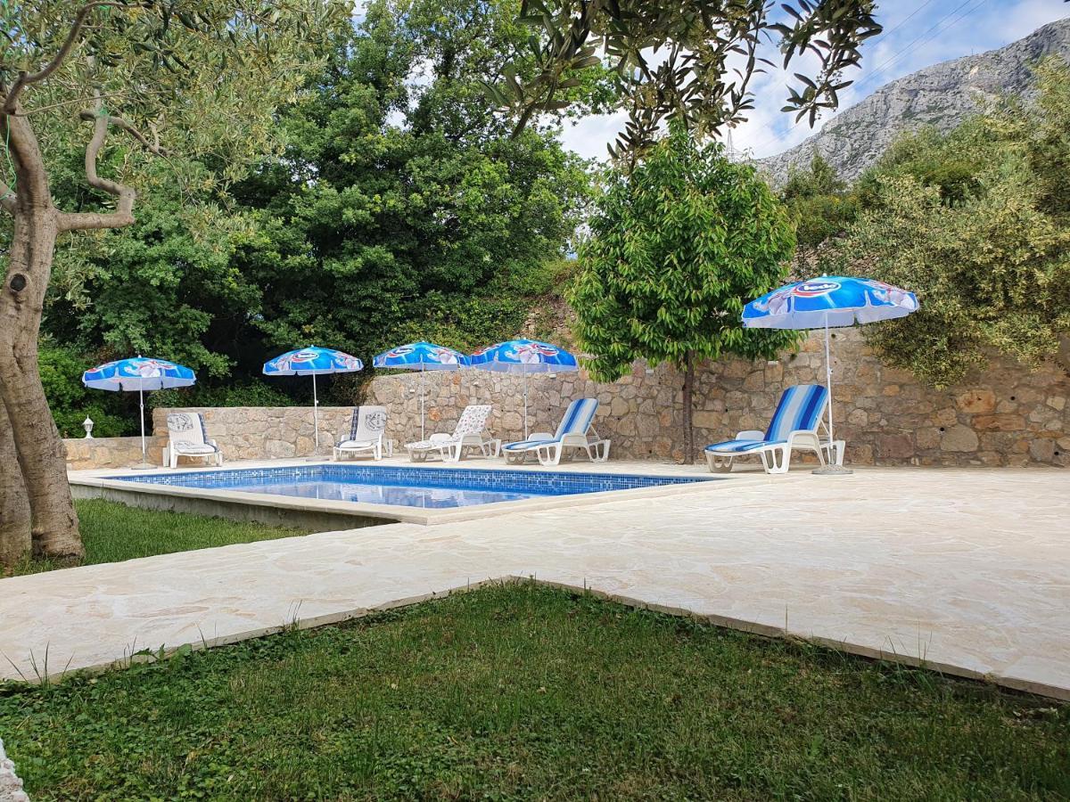 Holiday Home Kastela Village Екстер'єр фото