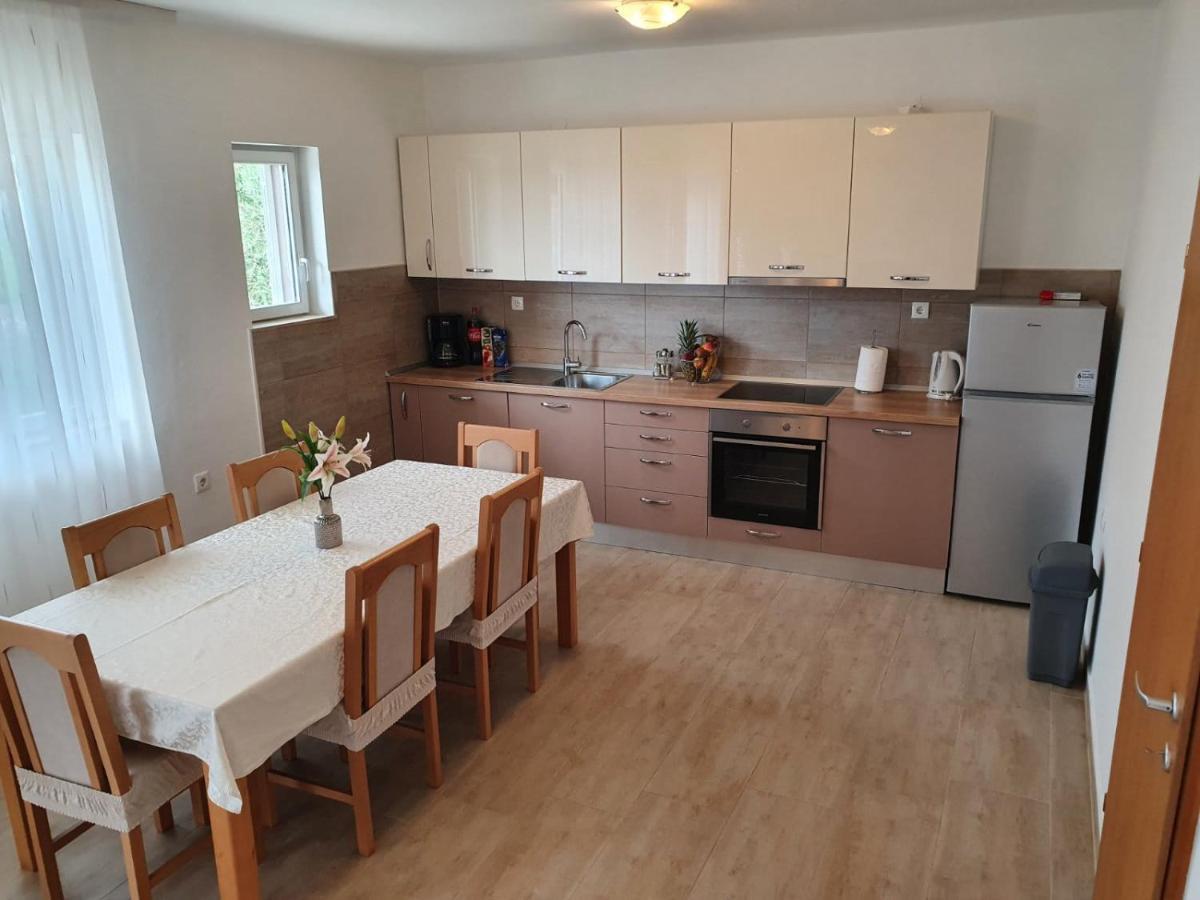 Holiday Home Kastela Village Екстер'єр фото