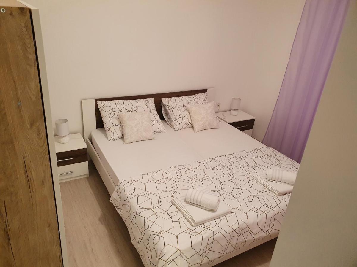 Holiday Home Kastela Village Екстер'єр фото